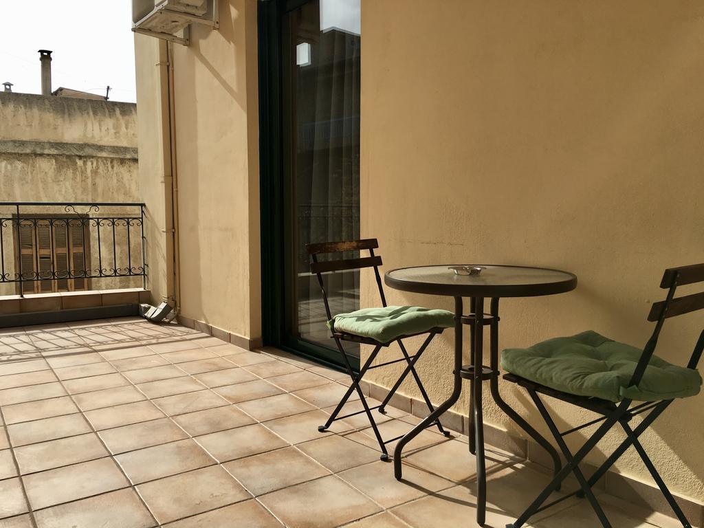 Cozy Apartments Mc Queen Atenas Exterior foto